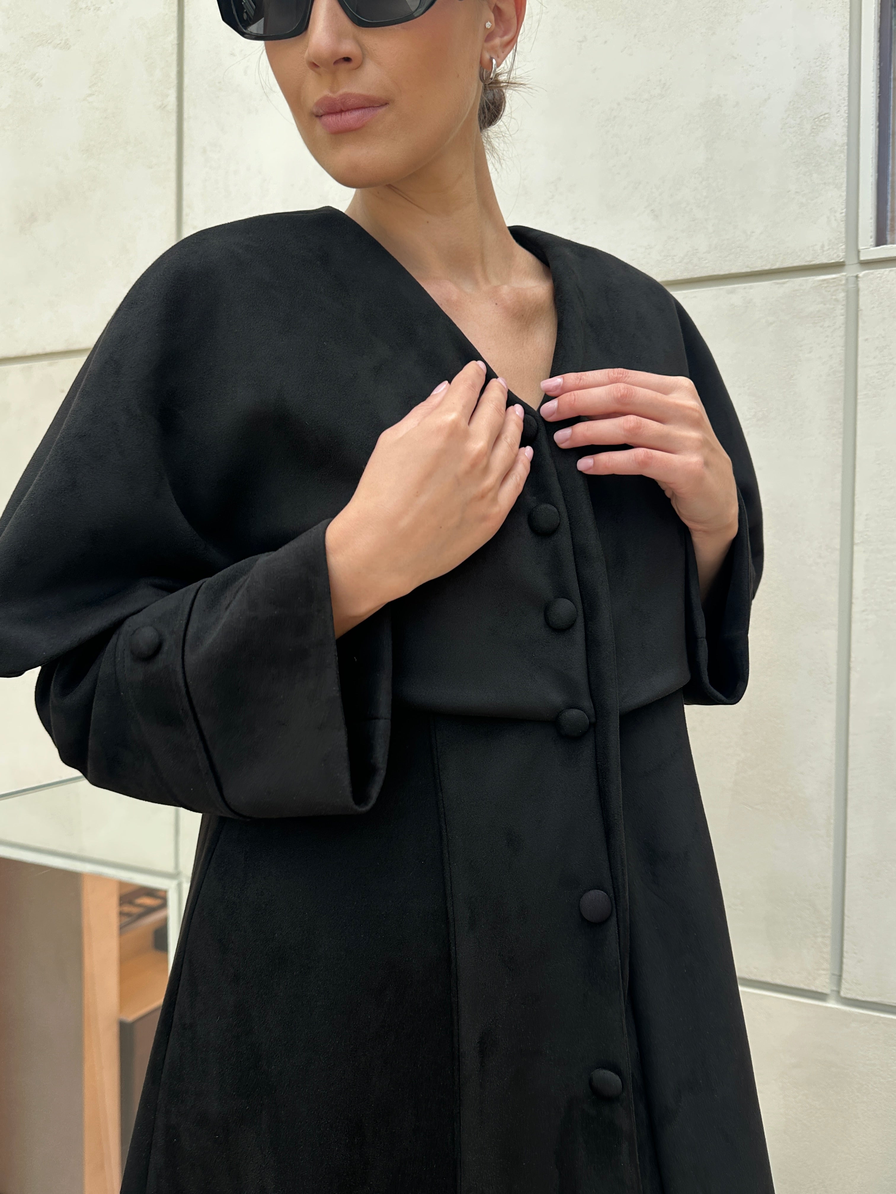 The Mantle Coat